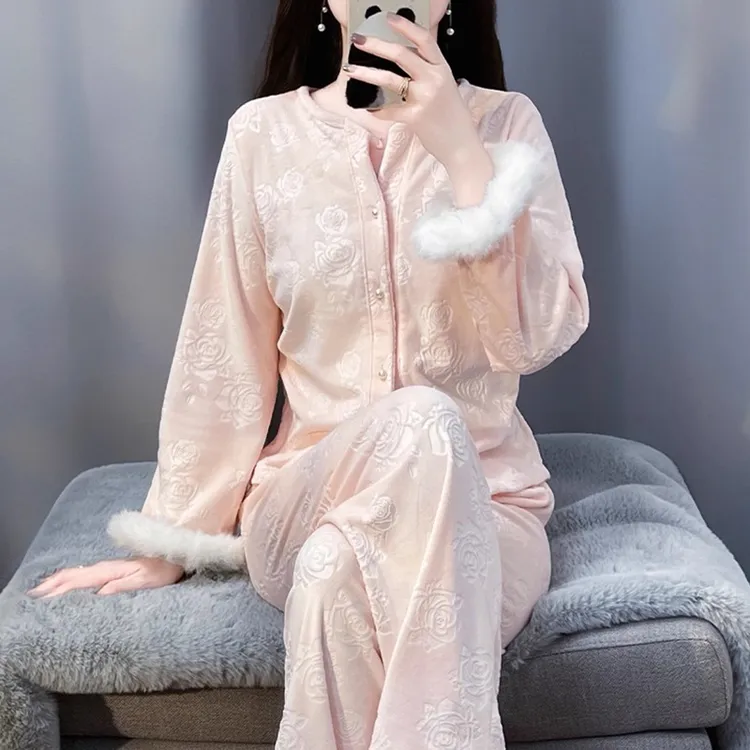tpvl2025新款半边绒睡衣女秋冬家居服套装毛边粉色高级感甜美外穿