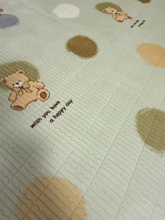 四季通用婴儿绒夹棉绗缝防滑加厚亲肤AB双面床盖可机洗