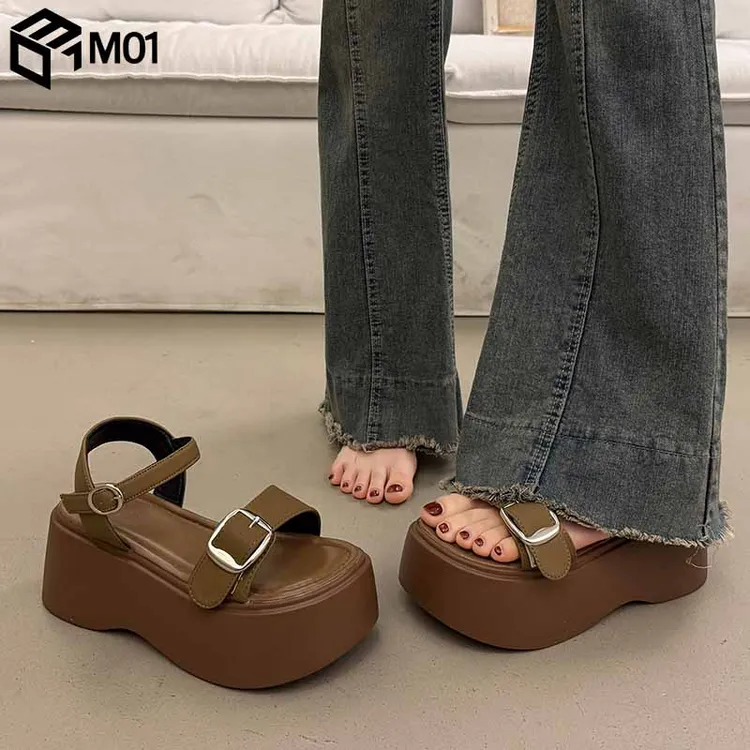 M01法式厚底凉鞋女夏季外穿时尚高级感2025爆款新款配裙子坡跟鞋