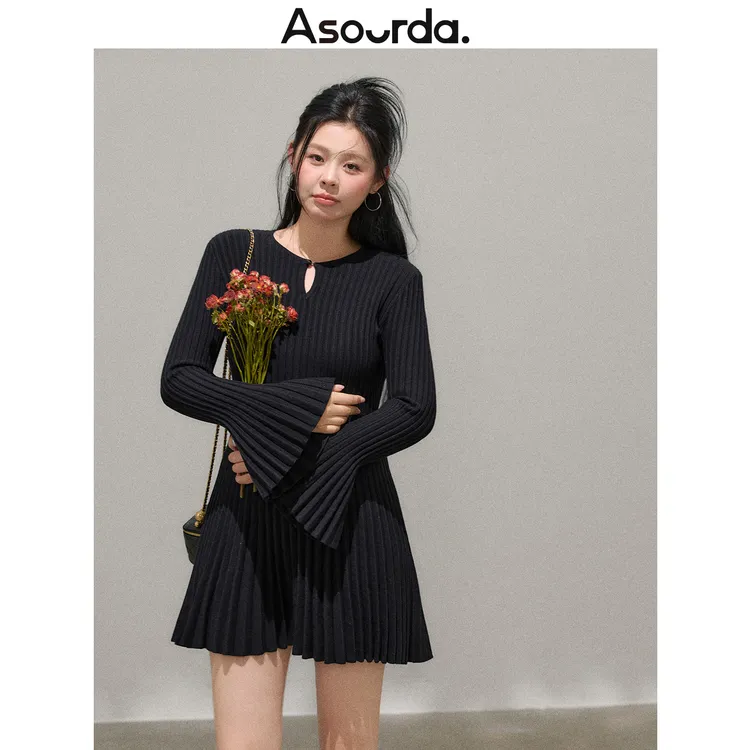 一口苏达小夜曲 清冷系禅意衣服女时尚洋气百搭遮肉显瘦连衣裙