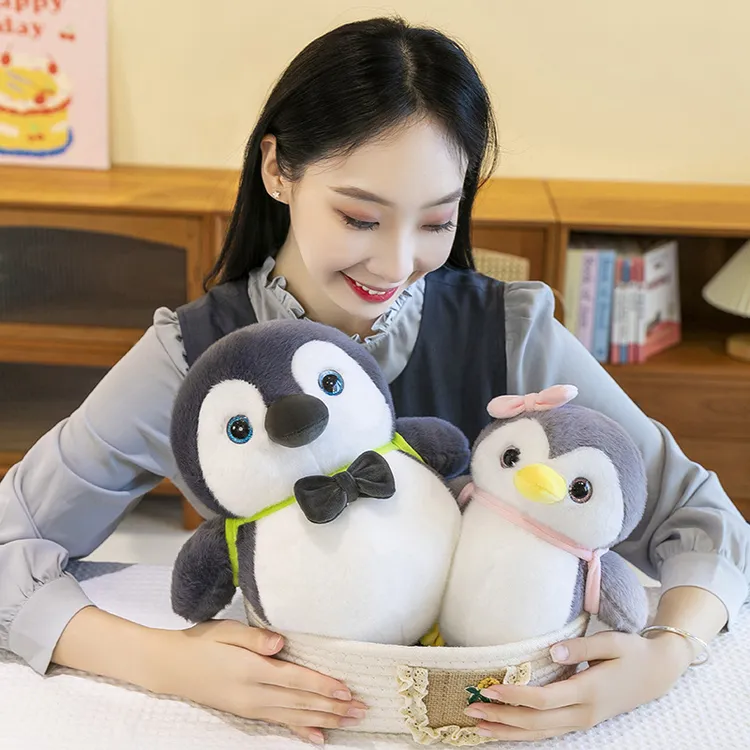 【直达】新疆包邮西藏包邮情侣玩偶背包小企鹅公仔儿童安抚娃娃可爱