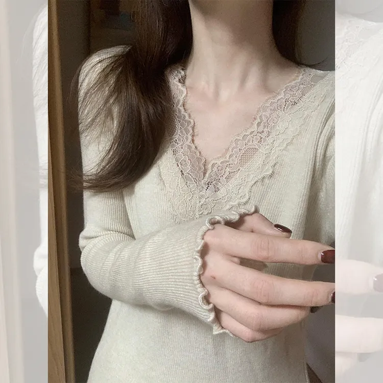 别致独特漂亮内搭蕾丝花边小衫洋气高贵燕麦色针织衫上衣女装秋冬