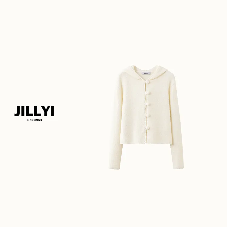JILLYI【惬意奶白】米白色连帽毛球单排扣时尚百搭针织开衫