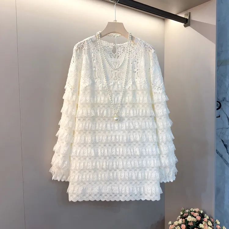 女装新品甜美时尚蕾丝衫韩版拼接层次遮肉显瘦名媛风款大衫6331