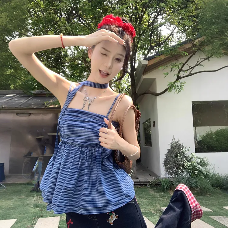 实拍韩系甜辣挂脖蓝色格纹背心上衣女2025夏季新款显瘦百搭吊带