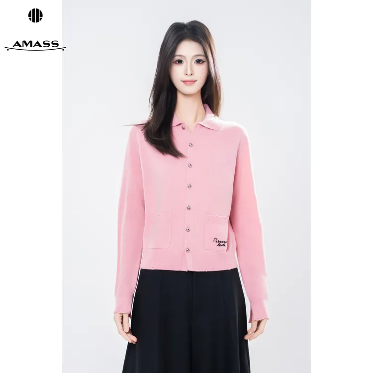 AMASS/阿玛施秋冬新款休闲气质百搭复古翻领单排扣针织衫女548045