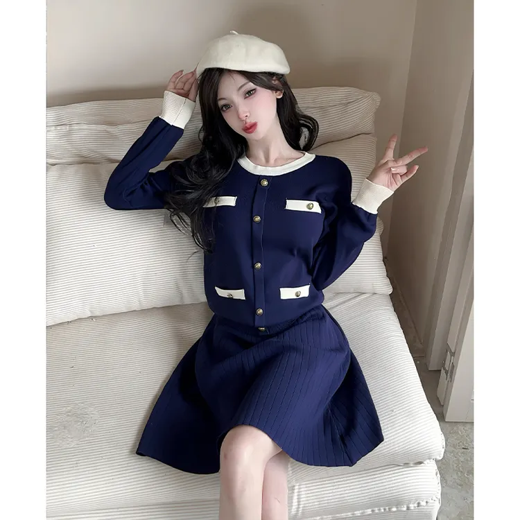 2025秋季小香风套装女显高小个子的穿搭长袖针织超好看两件套装裙