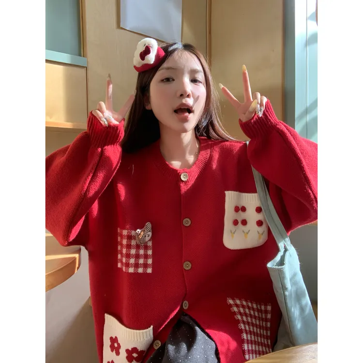 【大码】319安可拉红小熊毛衣外套女秋冬大码胖mm宽松加厚针织开衫