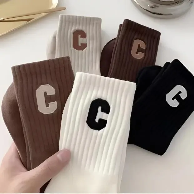 5双搭配鲨鱼裤C字母袜ins潮百搭中筒女袜柔软透气秋冬款运动袜子
