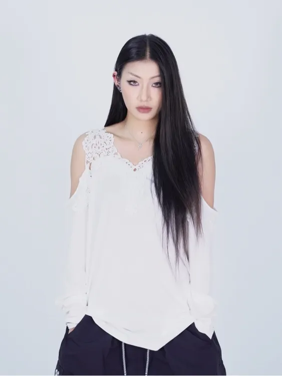 SUANS原创蕾丝花边漏肩复古简约干净白色纯色性感休闲长袖上衣