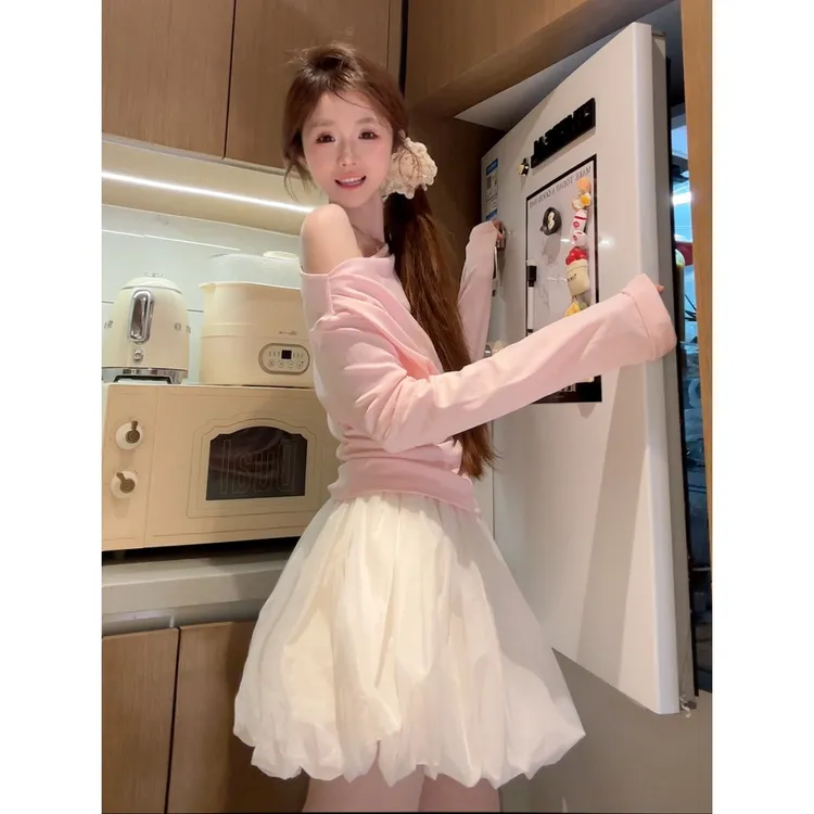 春夏粉色斜肩上衣设计感纯欲显瘦打底露肩长袖t恤女