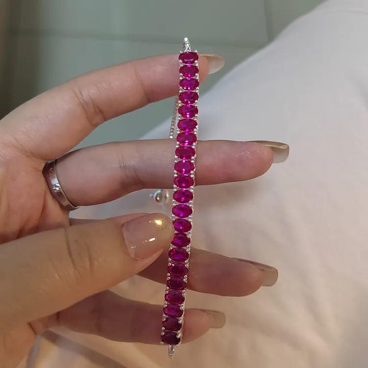 红刚玉女款轻奢小众珠宝饰品生日礼物镶嵌宝石时尚精美排戒满钻