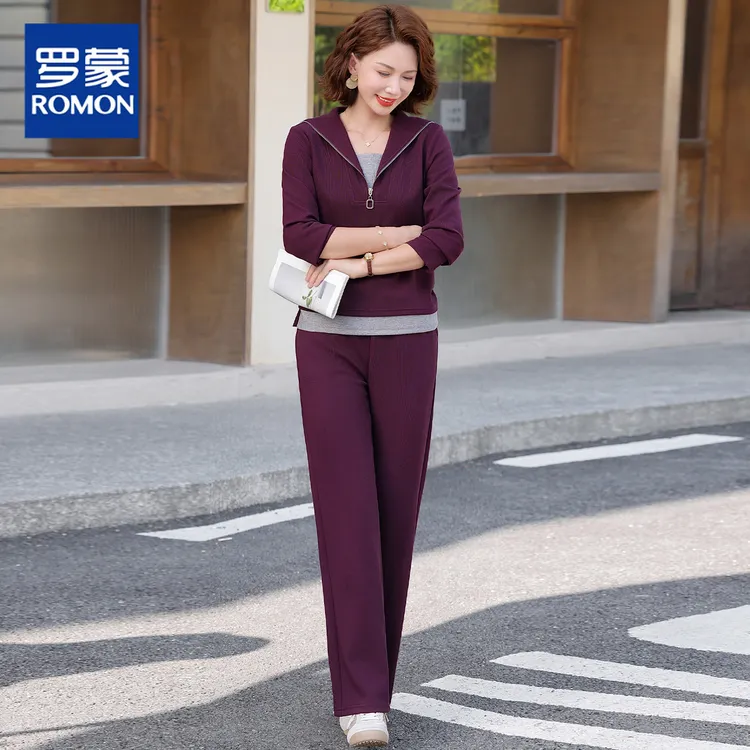 妈妈秋装时尚运动服套装2025新款中老年女春秋洋气长袖t恤两件套