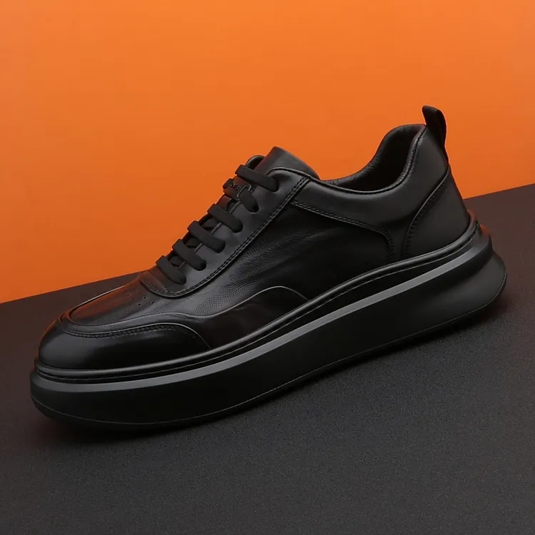 头层牛皮男鞋轻奢高端真皮休闲板鞋男一脚蹬商务运动皮鞋黑色鞋子