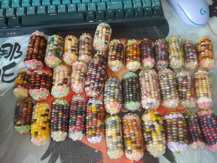 七彩宝石簪花文玩玉米挂件盘玩摆件小钥匙扣手把件批发女生礼物