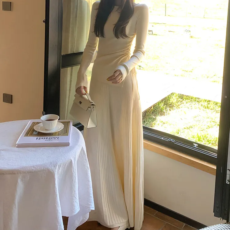 2025新款大方得体针织套装连衣裙子女秋冬季内搭慵懒气质收腰长裙