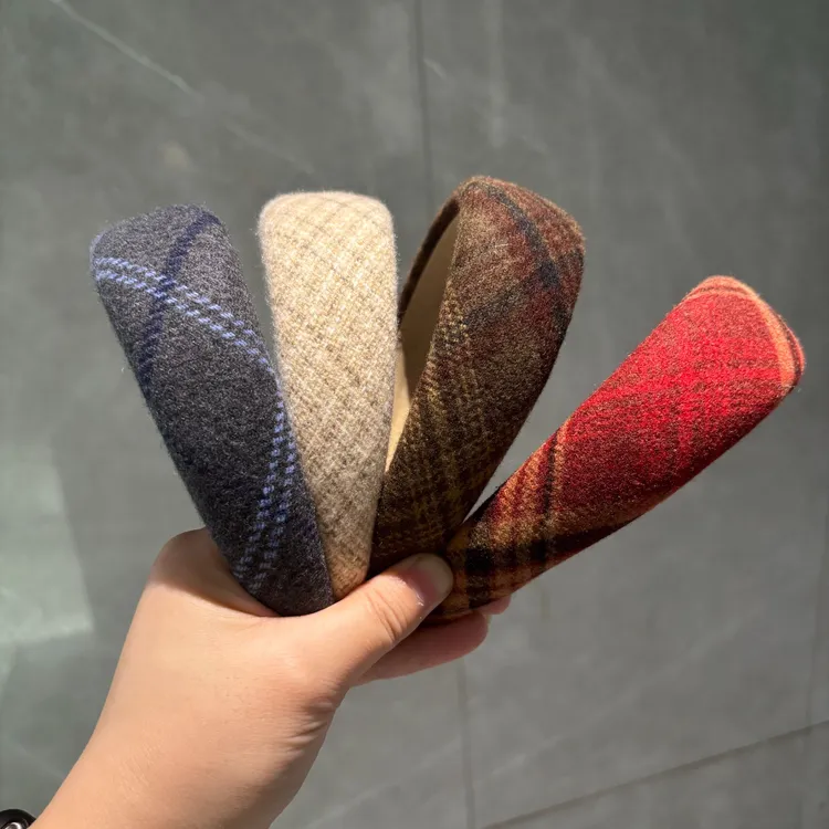 复古格子宽边英伦发箍女新款秋冬毛绒洗脸压发头箍高颅顶发卡头饰