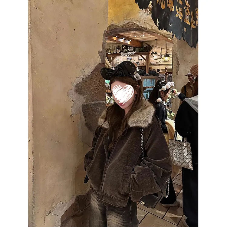 冬季新款保暖高级毛领宽松休闲外套上衣女 81530