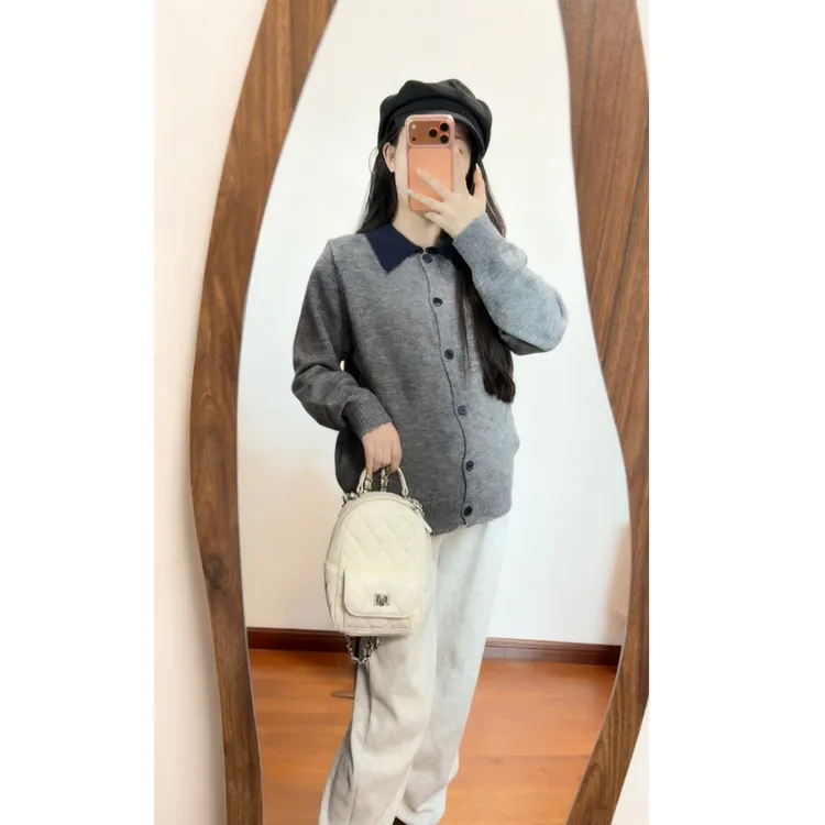 【小小安】大码云烟灰小翻领」百搭柔软!薄款显瘦翻领针织开衫女秋冬1361