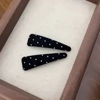 新韩系东大门ouni同款波点三角夹对夹bb夹休闲风秋冬款高级感