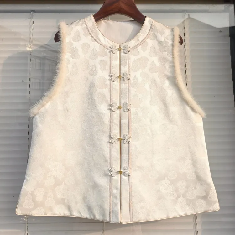 【石喃】原创设计新中式桑蚕丝秋冬水貂毛马甲【暖脂团香】