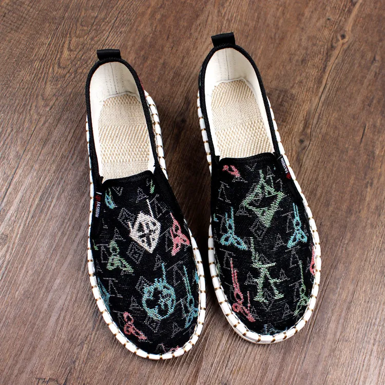 2025新款秋季老北京布鞋男软底透气潮流印花轻便开车一脚蹬休闲鞋