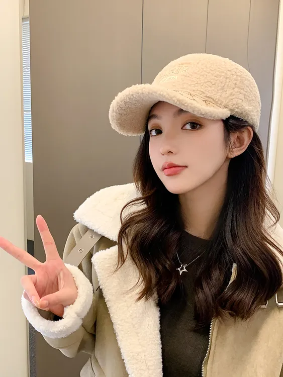 羊羔绒毛茸茸棒球帽女秋冬季加厚保暖鸭舌帽时尚大头圆脸毛绒帽子