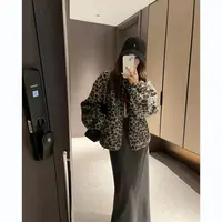 【小雪豹】韩版复古个性立领豹纹羊羔毛外套女冬保暖上衣2663