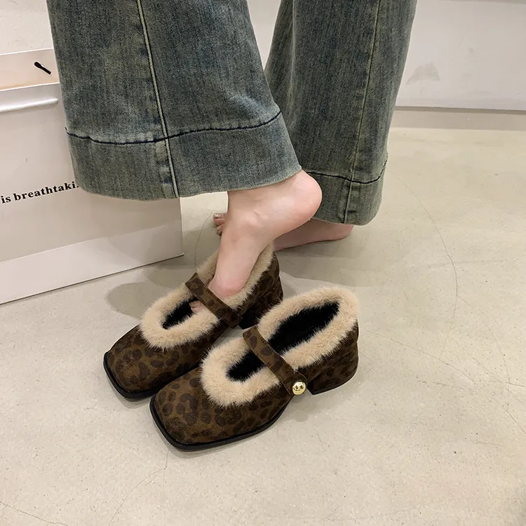 法式粗跟一字带毛毛加绒玛丽珍女冬季保暖棉鞋子中跟外穿毛毛单鞋