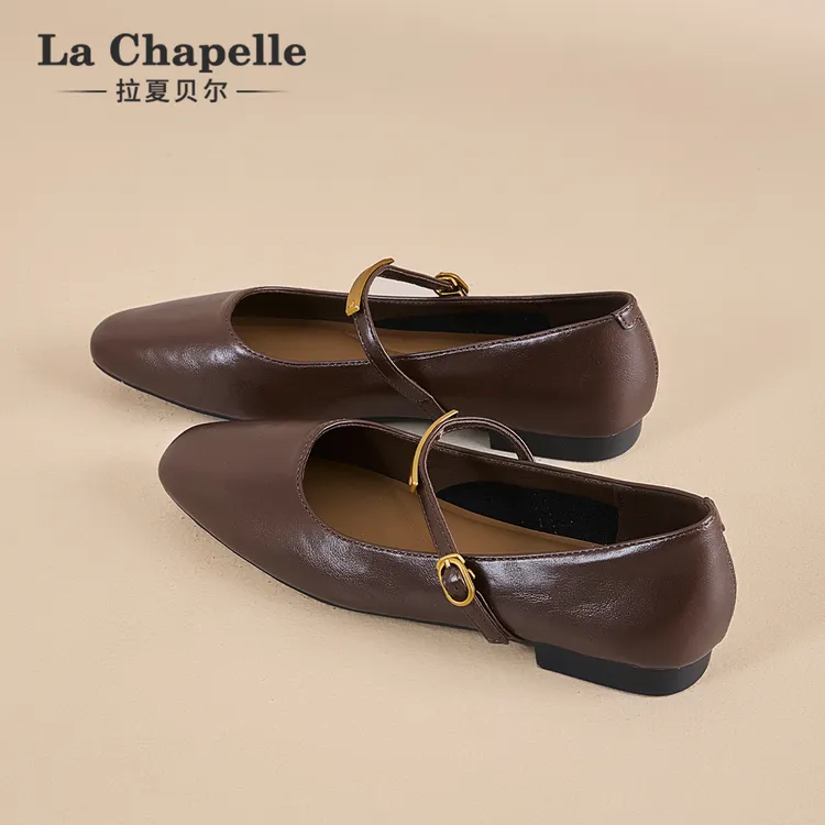 拉夏贝尔法式玛丽珍鞋女2025新款冬季方头低跟单鞋子复古国风棕色