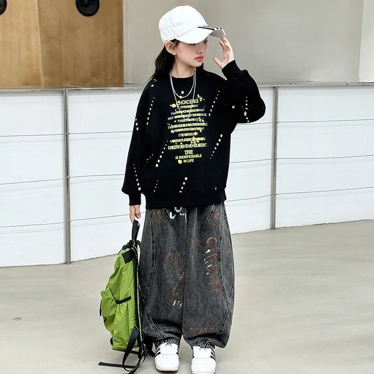 女童超好看秋装套装2025新款女大童又酷又飒的卫衣潮酷穿搭牛仔裤