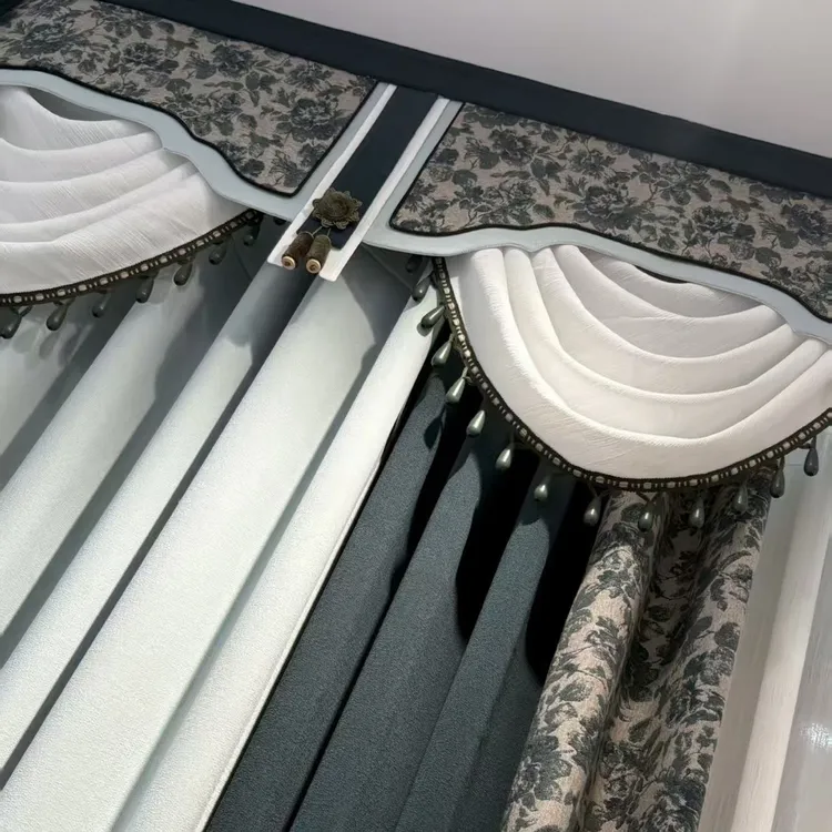 高端法式提花复古雪尼尔遮光窗帘花边设计家居装饰窗帘