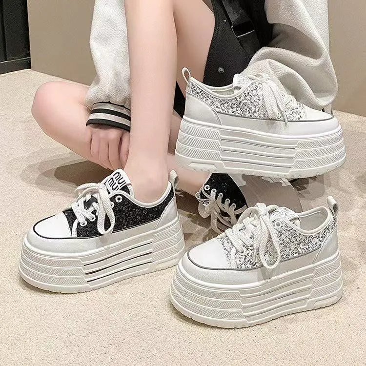 8cm增高厚底板鞋女时尚百搭2025春秋新款亮片小白鞋小个子松糕鞋