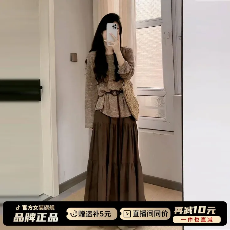 法式气质长袖连衣裙子女秋季2026新款高级感早秋韩系穿搭一整套装