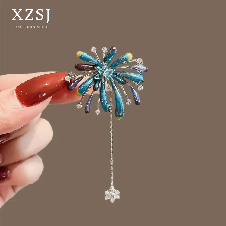 铜锆石胸针 朋克风新款珐琅流苏烟花别针复古轻奢胸花高级感配饰
