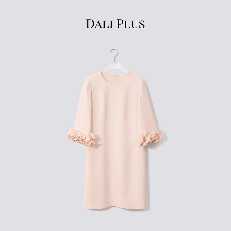 DALI PLUS迷笛连衣裙”高奢版醋酸百褶荷叶边花瓣七分袖-D5XH0087
