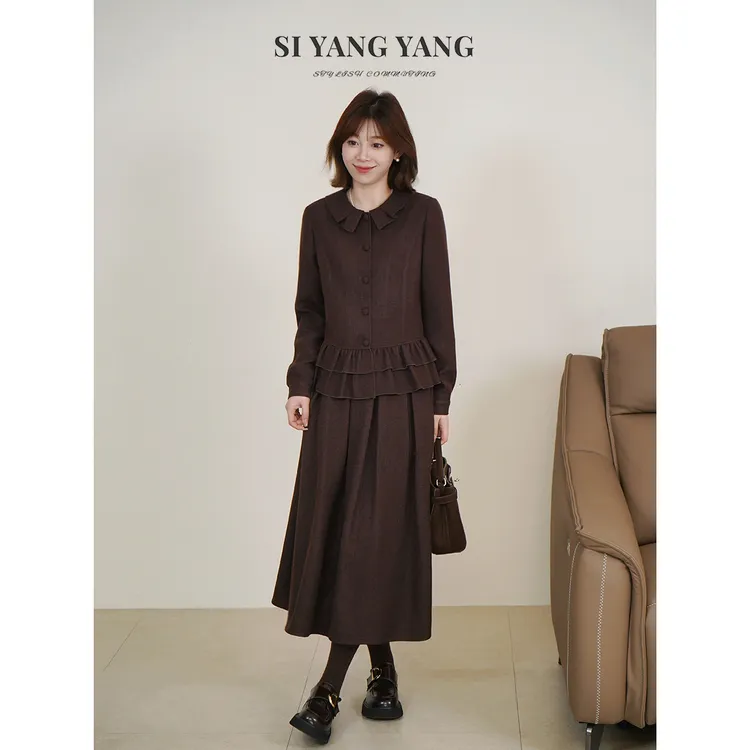 斯洋洋SIYANG冬季娃娃领下摆小褶设计通勤减龄套装TZ511A038SYY
