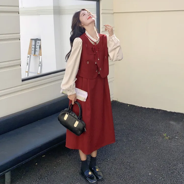 时尚学院风俏皮减龄长裙女2025秋季新款卡通刺绣假两件拼接连衣裙