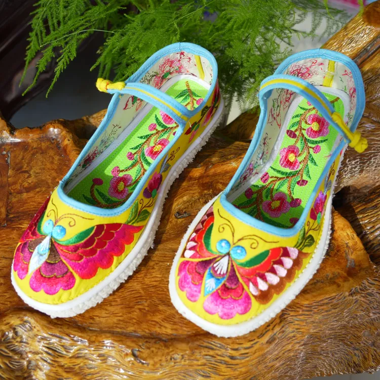 39码黄色手工绣蝴蝶宝象花女士千层底方口布鞋绣花鞋老北京布鞋
