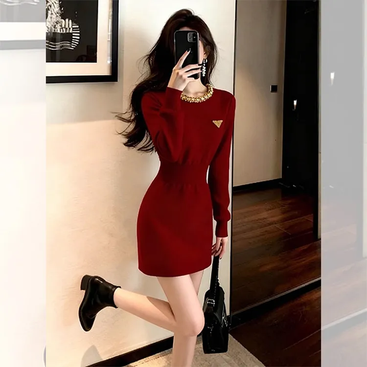 漂亮出片衣服红色收腰包臀裙女装秋冬气质高贵高档内搭针织连衣裙