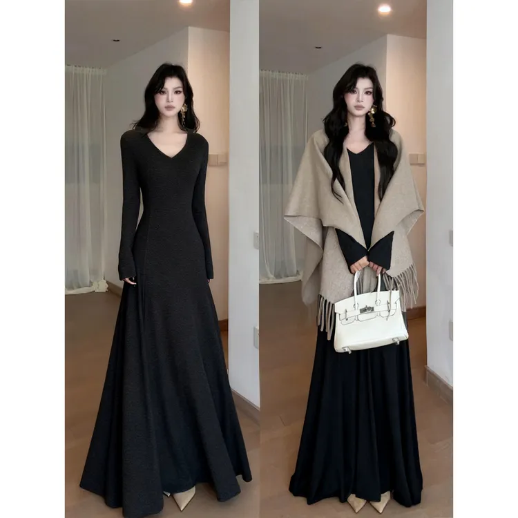 黑色长袖针织连衣裙女秋冬内搭长款长裙子早秋季巨好看老钱风穿搭