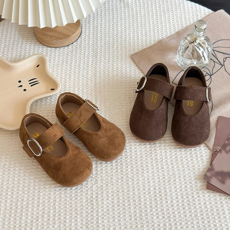女童勃肯鞋儿童鞋子2025新款春秋男童豆豆鞋小童休闲皮鞋宝宝单鞋