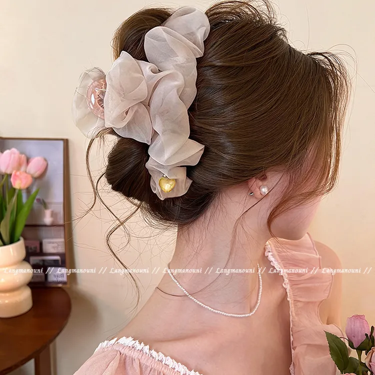 超仙抓夹女高级感2025新款温柔褶皱网纱发夹后脑勺盘发鲨鱼夹头饰