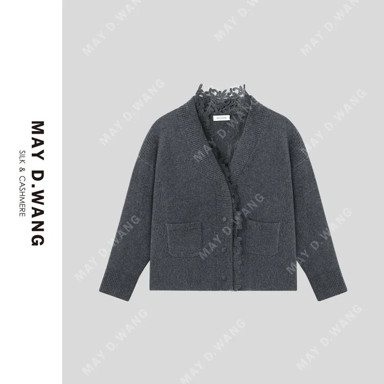 王之造设计感休闲蕾丝边装饰羊绒针织开衫外套 F1F1347