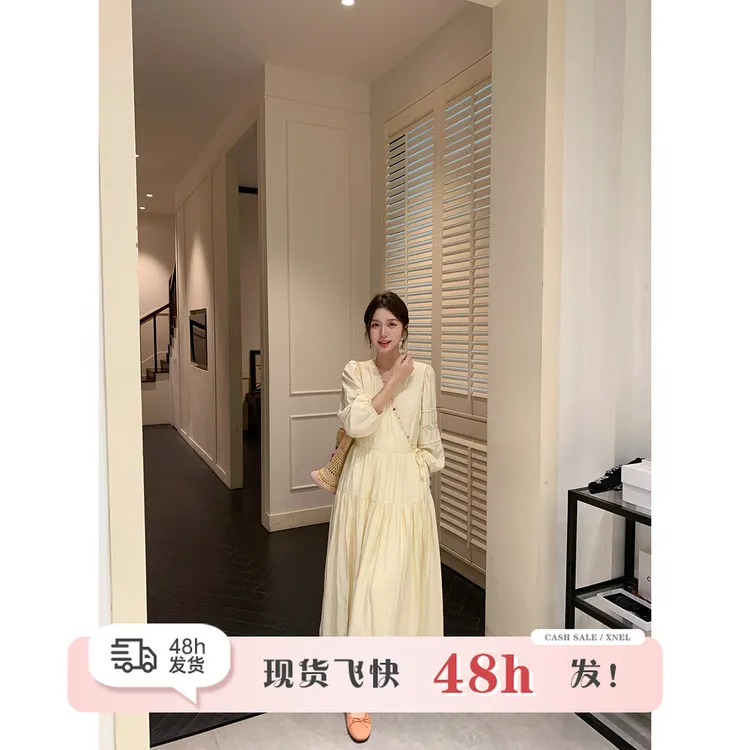 陳文文xenl【奶芙绮梦】法式温柔风设计感v领绑带连衣裙长裙女L0161