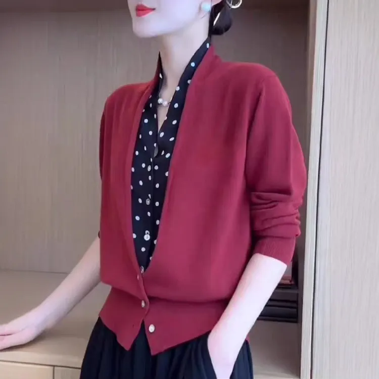 水墨画~2025春秋冬款羊毛假两件气质时尚长袖针织衫洋气女打底衫