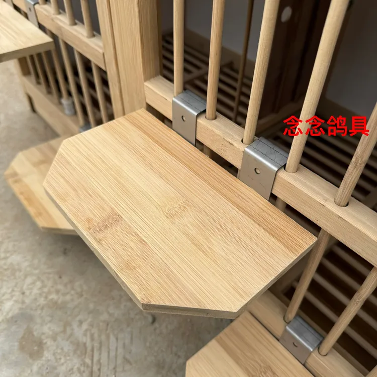 鸽子巢箱上挂的菱形松木带挂钩站架鸽子栖息休息专用
