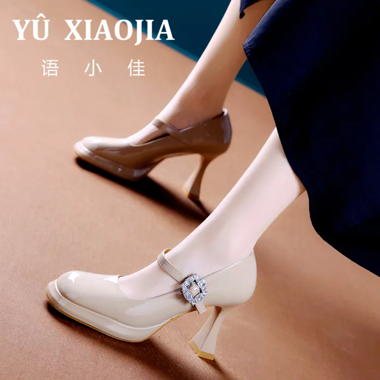 7CM[已开价]法式厚底高跟鞋女2025春季优雅水钻方头粗跟单鞋6769