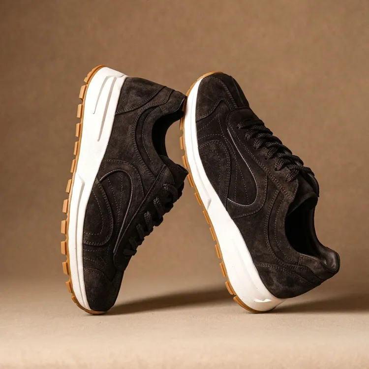 P 家休闲运动男鞋板鞋轻奢时尚透气真皮防滑舒适百搭复古低帮