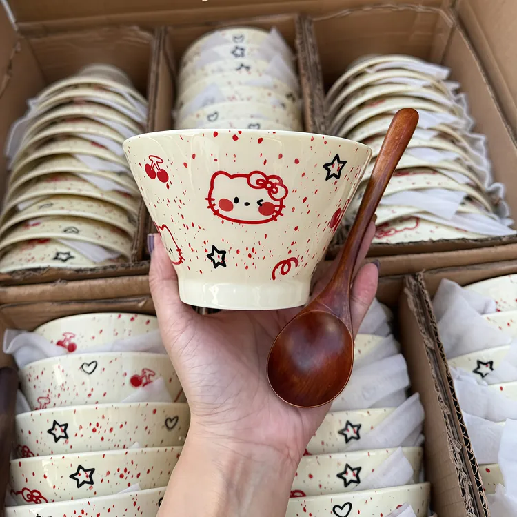 哈喽kitty斗笠碗陶瓷家用高级感高颜值凯蒂猫米饭碗个人专用饭碗